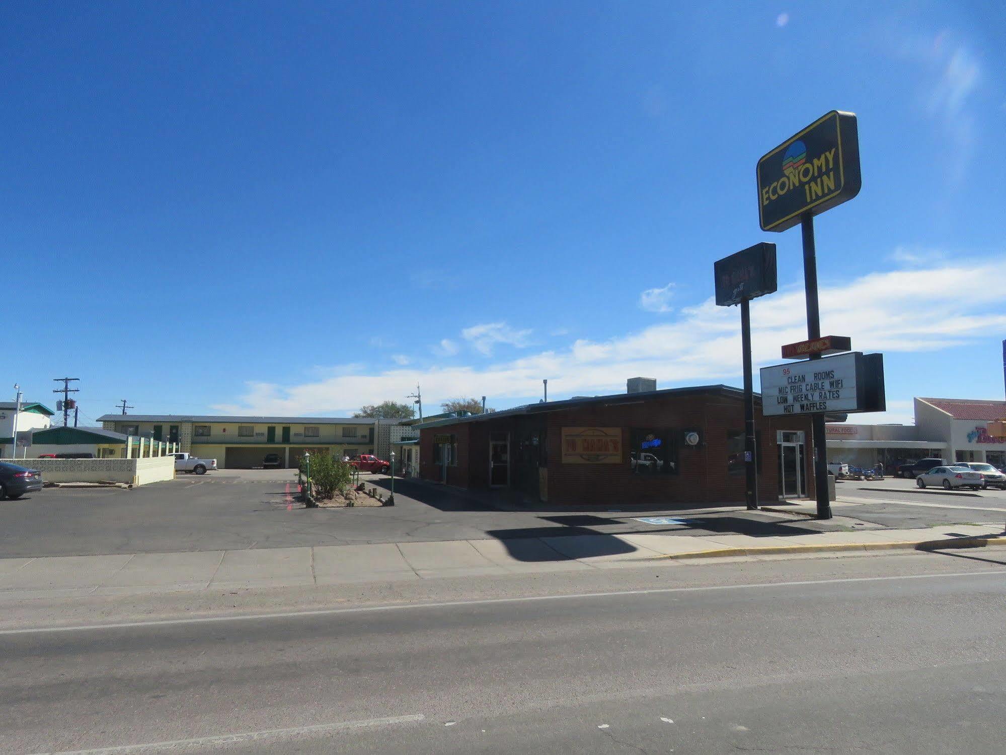 Economy Inn Socorro Exterior photo